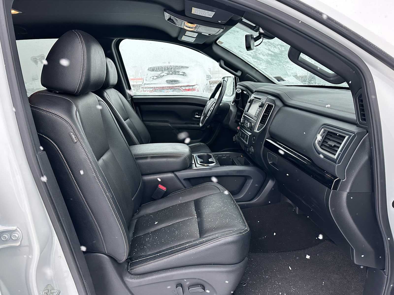 2019 Nissan Titan SL