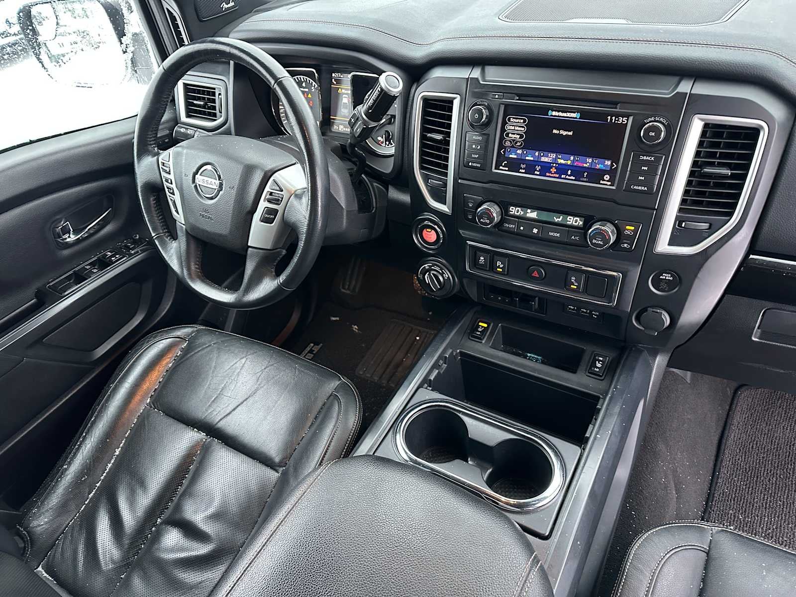 2019 Nissan Titan SL