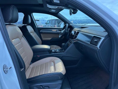 2023 Volkswagen Atlas Cross Sport 3.6L V6 SEL Premium R-Line