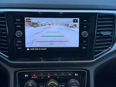 2023 Volkswagen Atlas Cross Sport 3.6L V6 SEL Premium R-Line