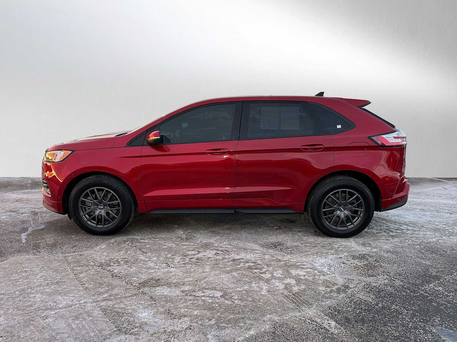 2022 Ford Edge ST