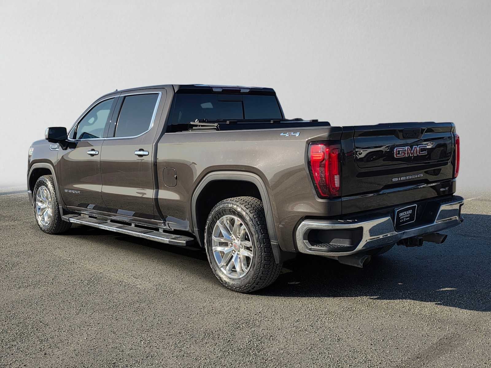 2021 GMC Sierra 1500 SLT