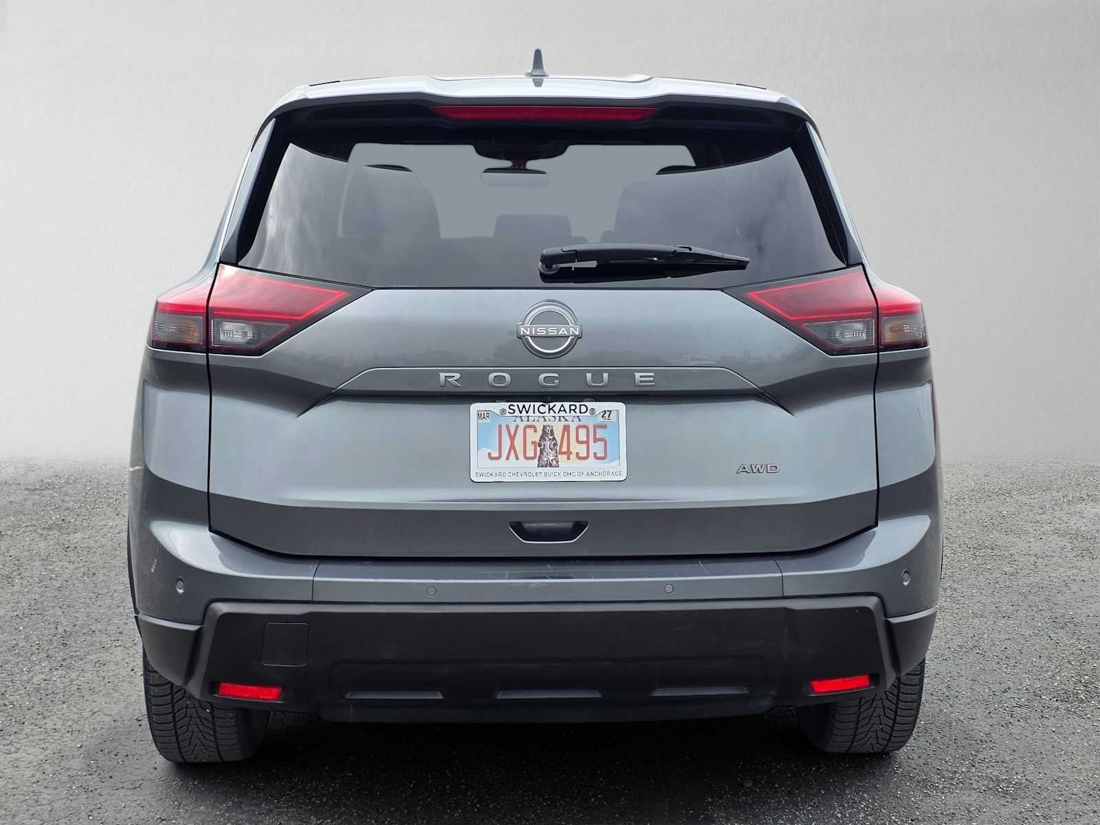 2025 Nissan Rogue SV
