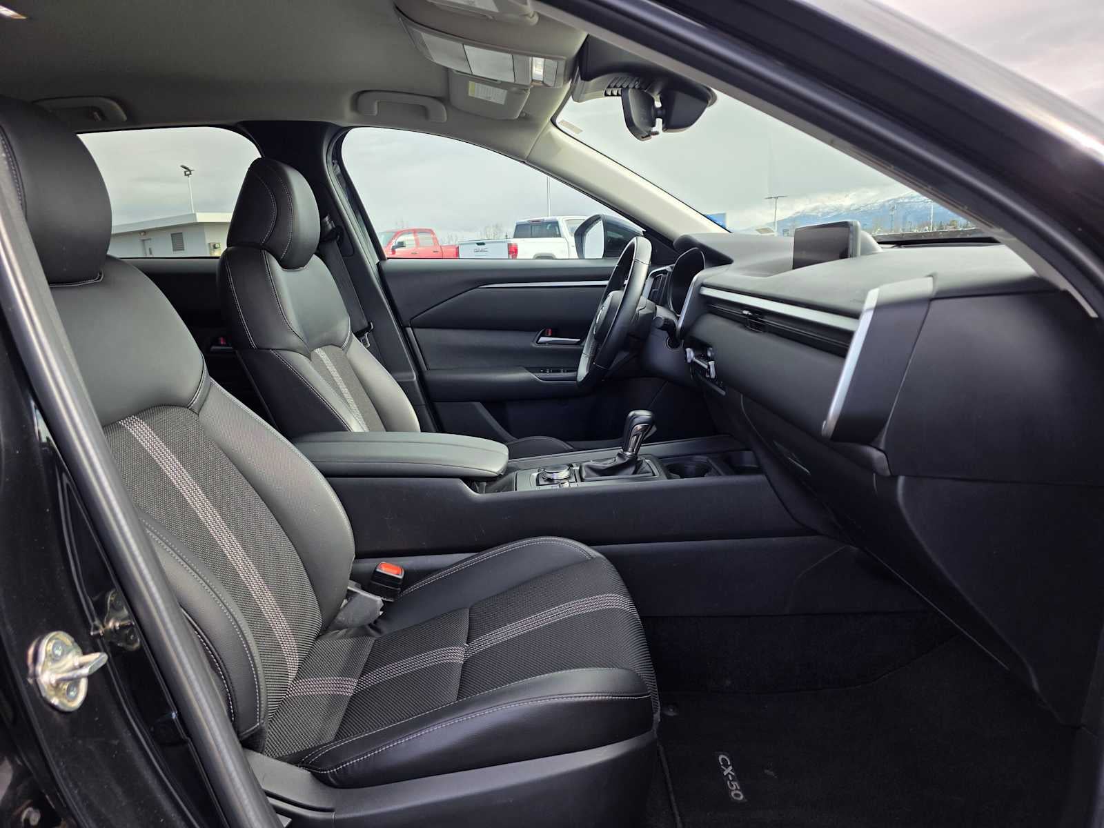 2025 Mazda Mazda CX-50 2.5 S Preferred Package