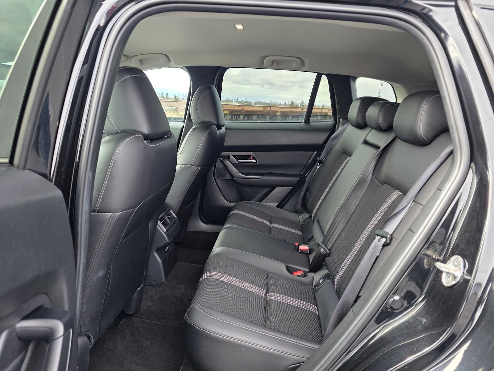 2025 Mazda Mazda CX-50 2.5 S Preferred Package