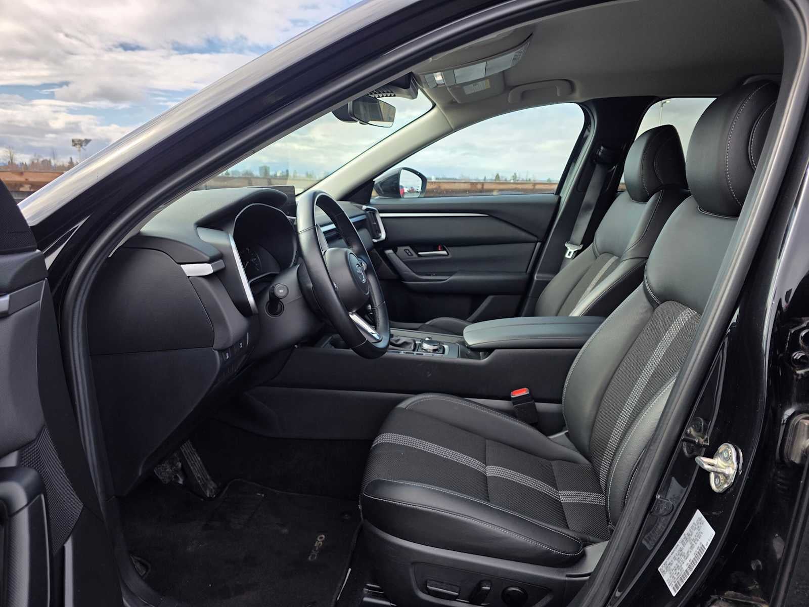 2025 Mazda Mazda CX-50 2.5 S Preferred Package