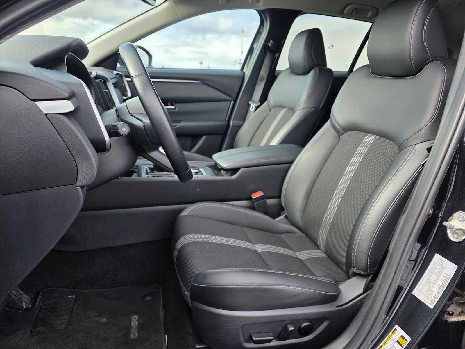 2025 Mazda Mazda CX-50 2.5 S Preferred Package