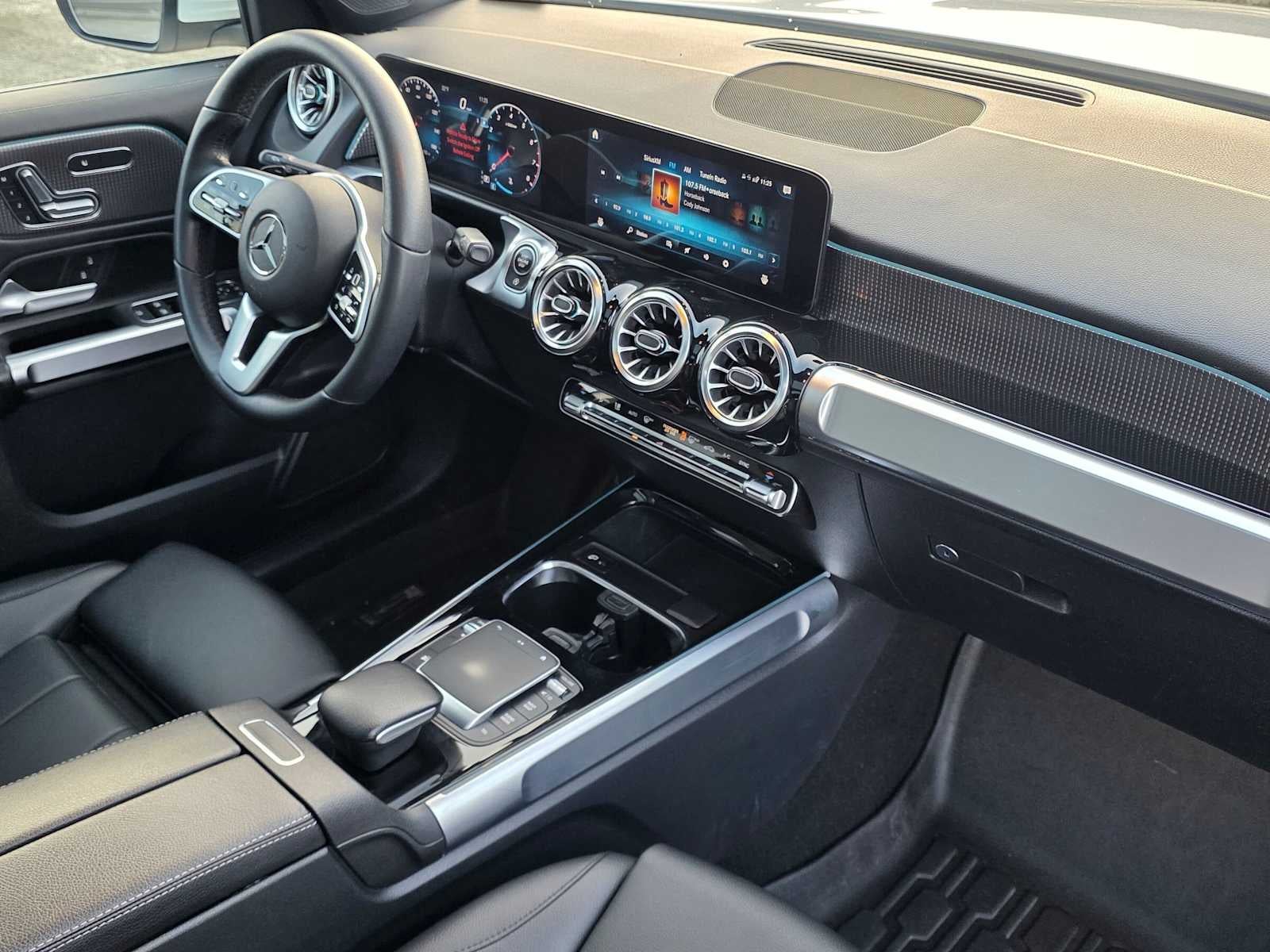 2022 Mercedes-Benz GLB 250 4MATIC®