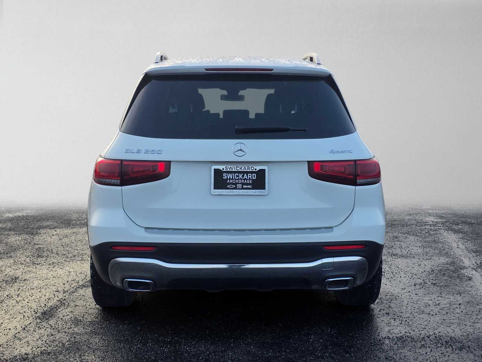 2022 Mercedes-Benz GLB 250 4MATIC®