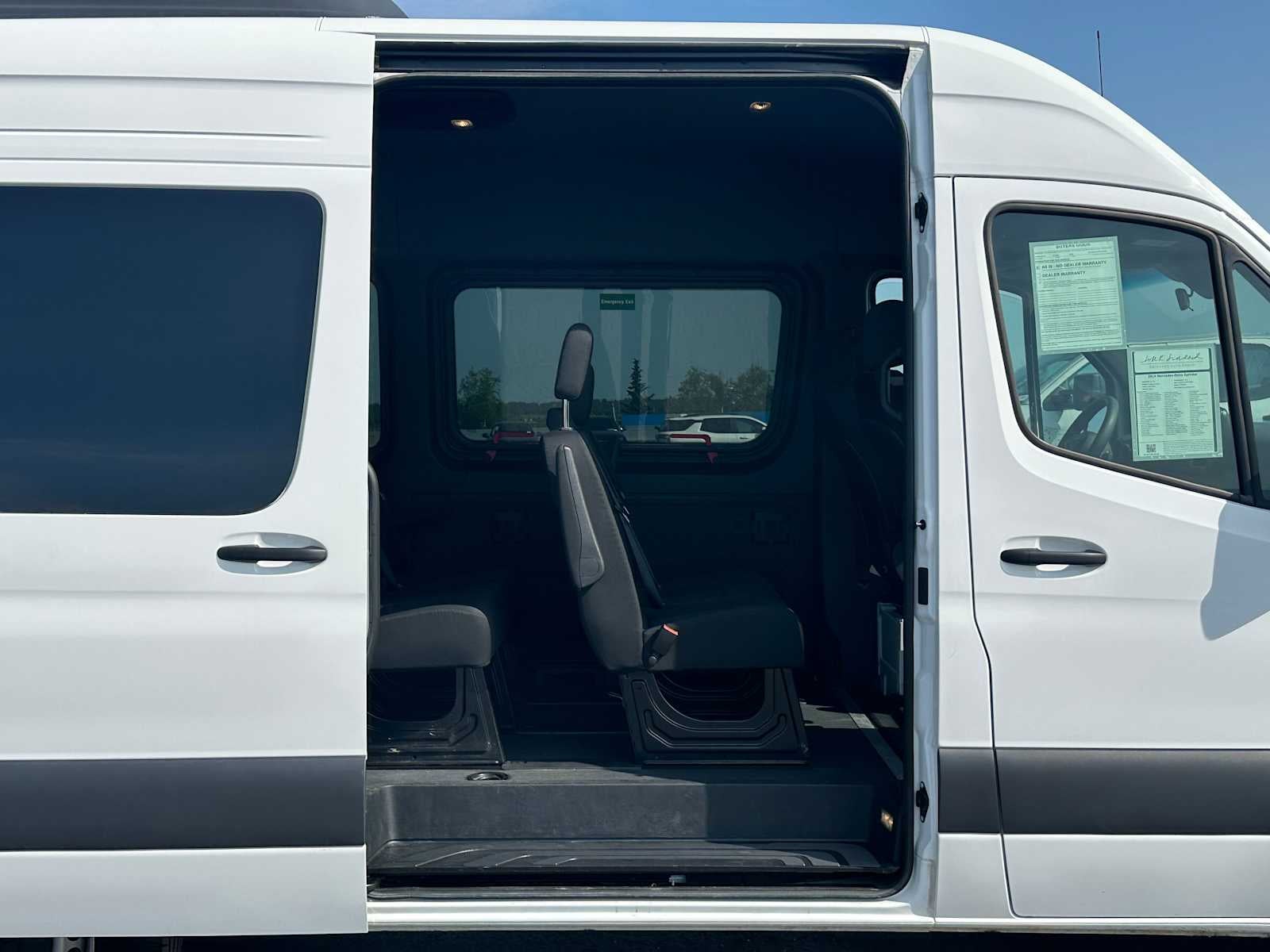 2024 Mercedes-Benz Sprinter Passenger Van 2500 STANDARD ROO