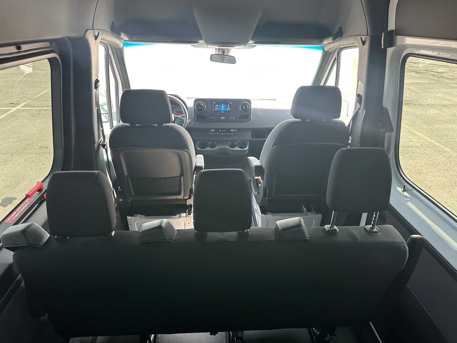 2024 Mercedes-Benz Sprinter Passenger Van 2500 STANDARD ROO