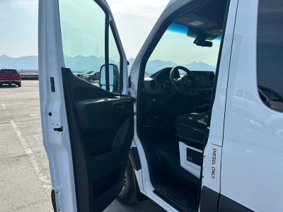 2024 Mercedes-Benz Sprinter Passenger Van 2500 STANDARD ROO