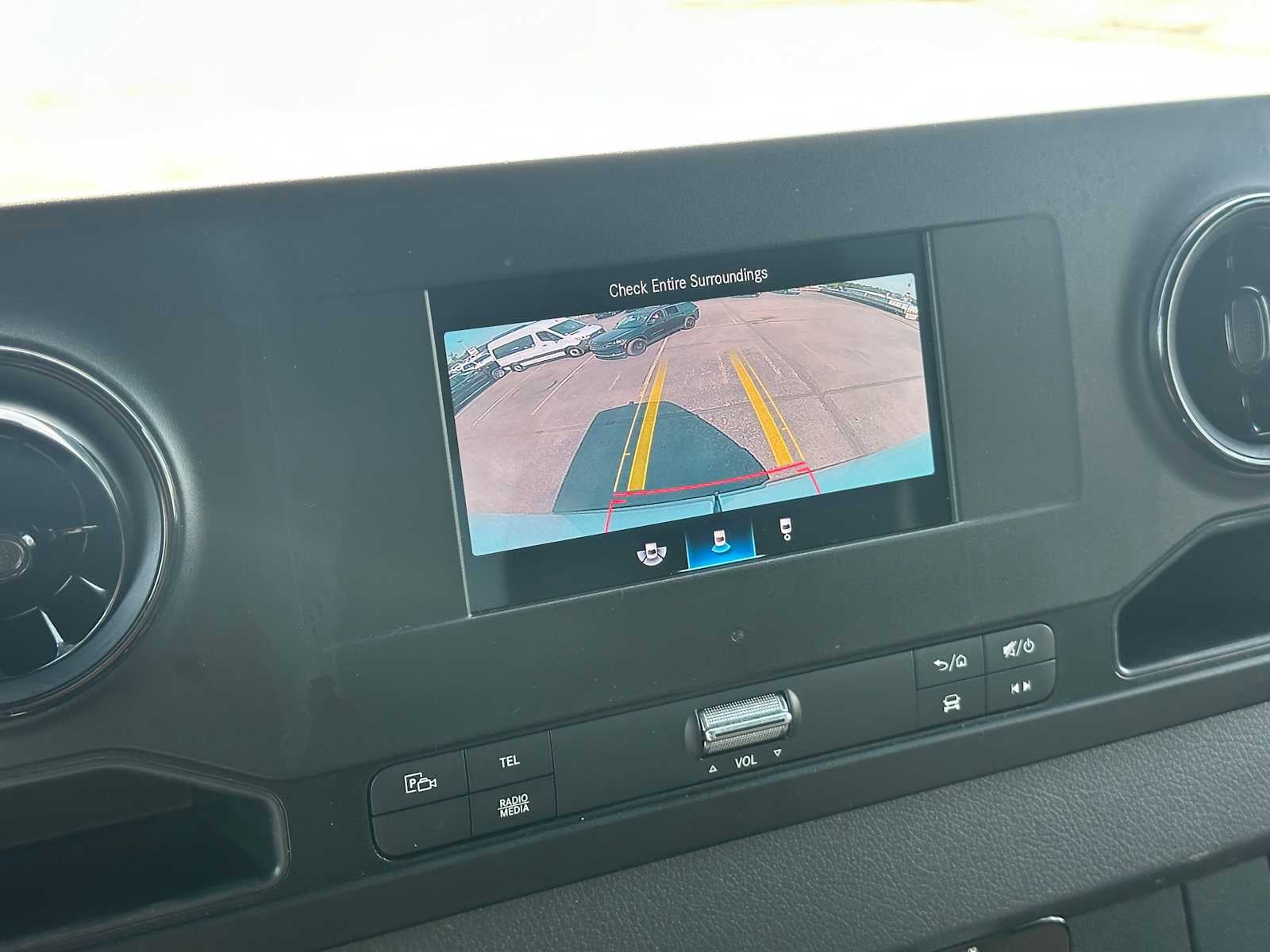 2024 Mercedes-Benz Sprinter Passenger Van 2500 STANDARD ROO