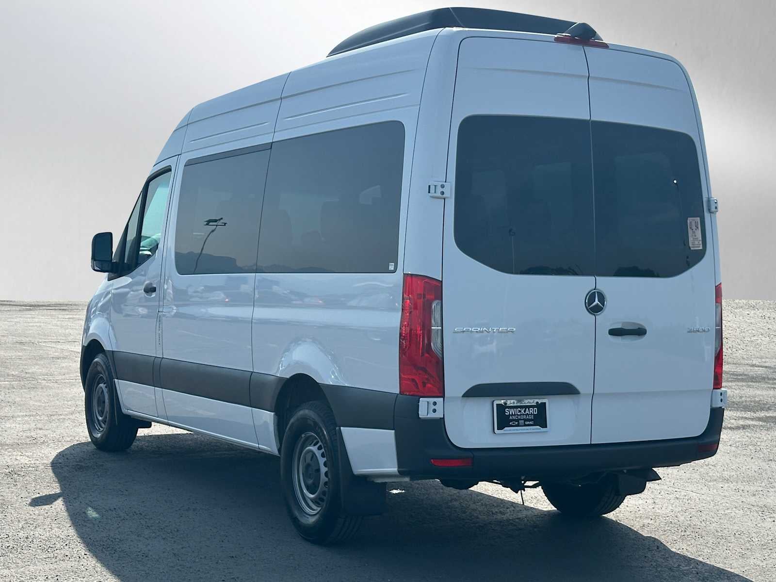 2024 Mercedes-Benz Sprinter Passenger Van 2500 STANDARD ROO